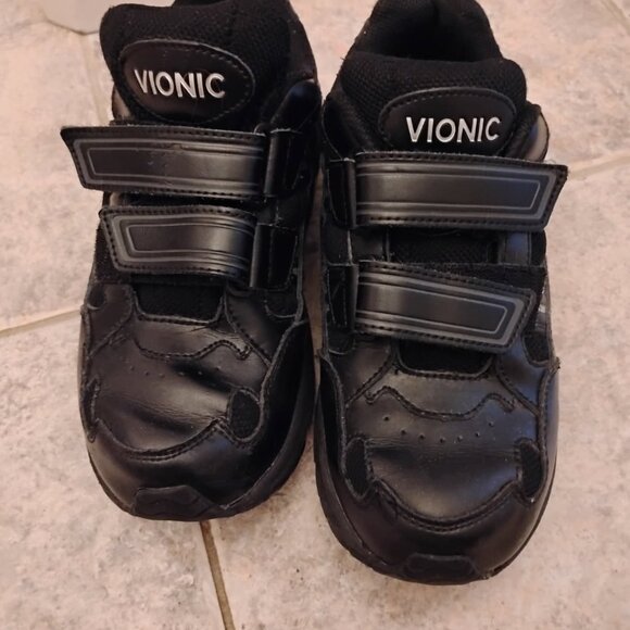 Vionic Black Velcro Sneakers Tabi Size 7 Wide - Picture 2 of 3